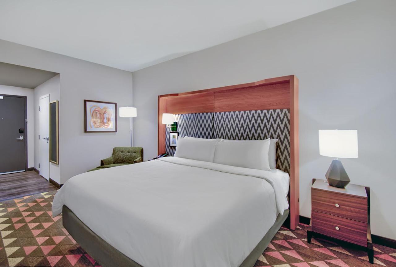 Holiday Inn - Erie By Ihg Dış mekan fotoğraf