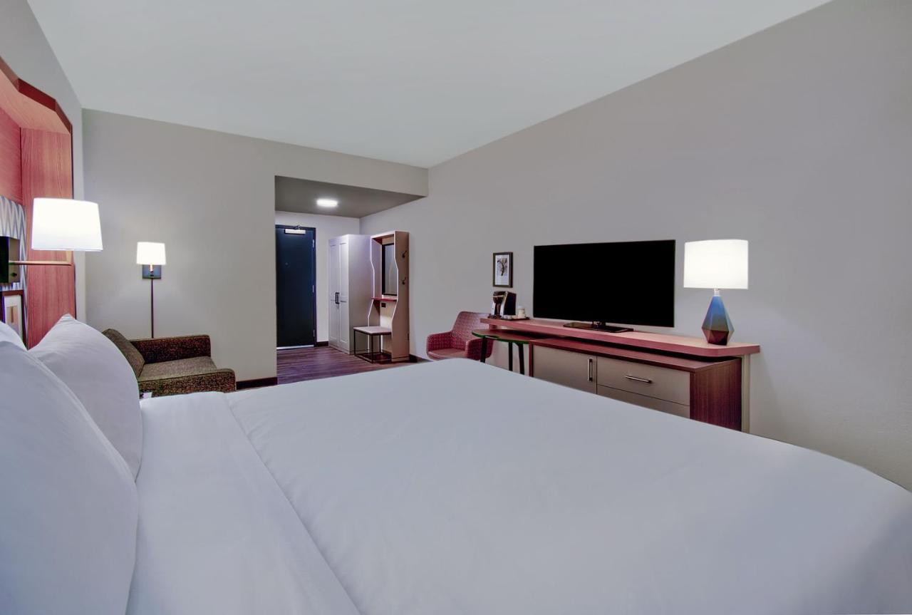 Holiday Inn - Erie By Ihg Dış mekan fotoğraf