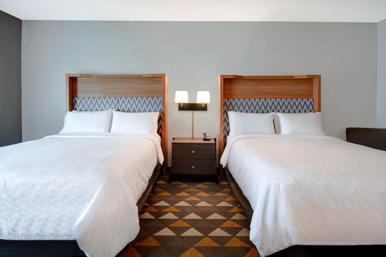 Holiday Inn - Erie By Ihg Dış mekan fotoğraf